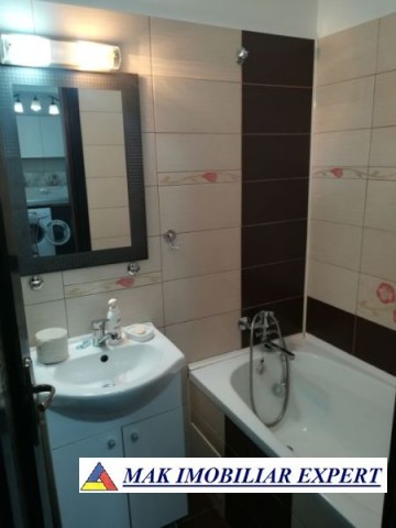 ian-2027-apartament-2-camere-cf-1-et-34-centru-campulung-muscel-arges-6